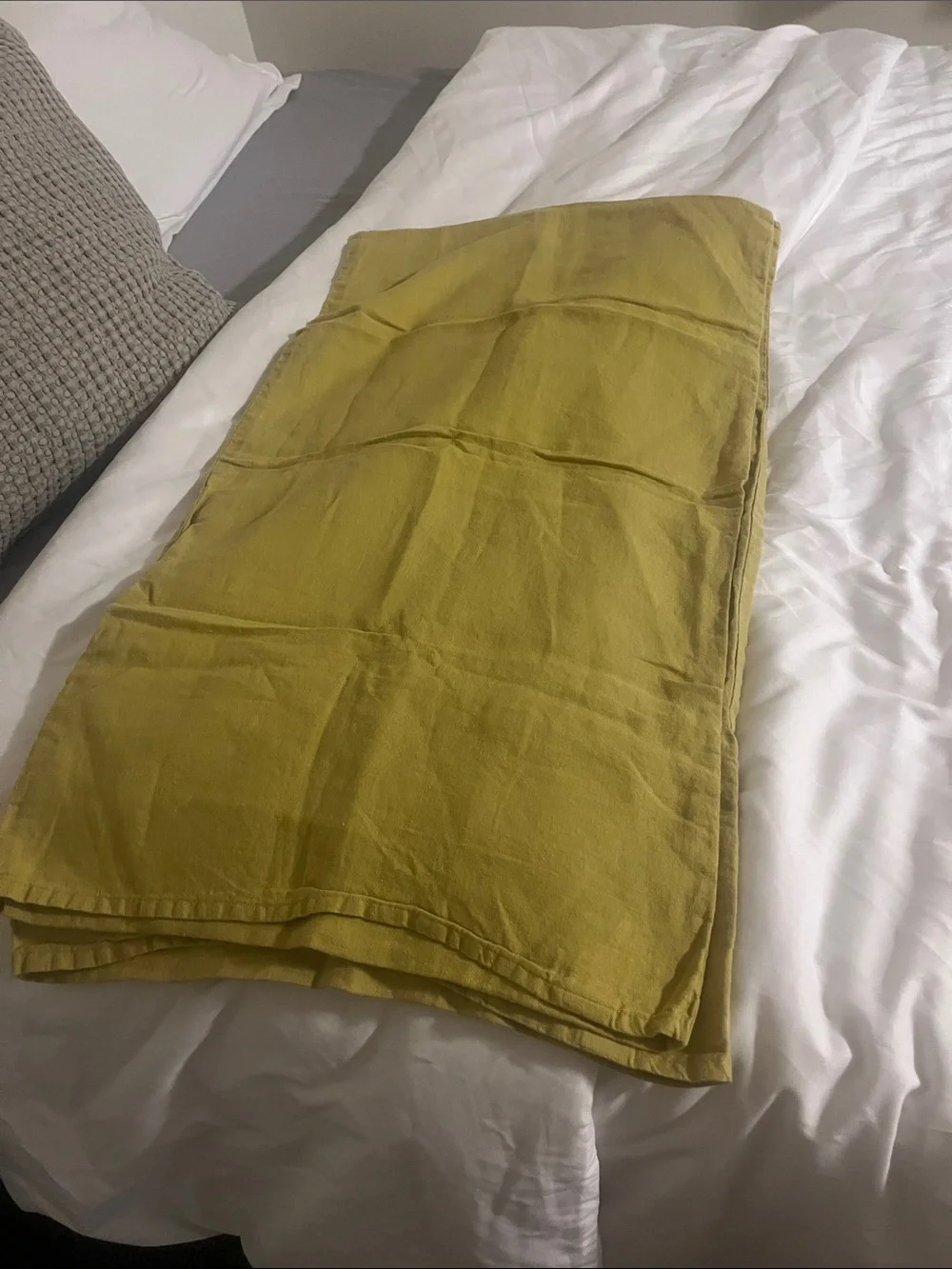 Olive Green/yellow cali king size Linen Duvet Cover Set includes 2 pillow cases